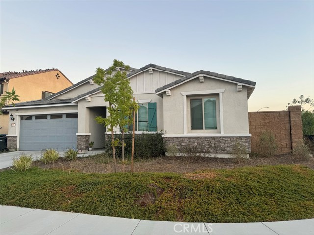 805 Sawgrass St, Perris, CA 92571