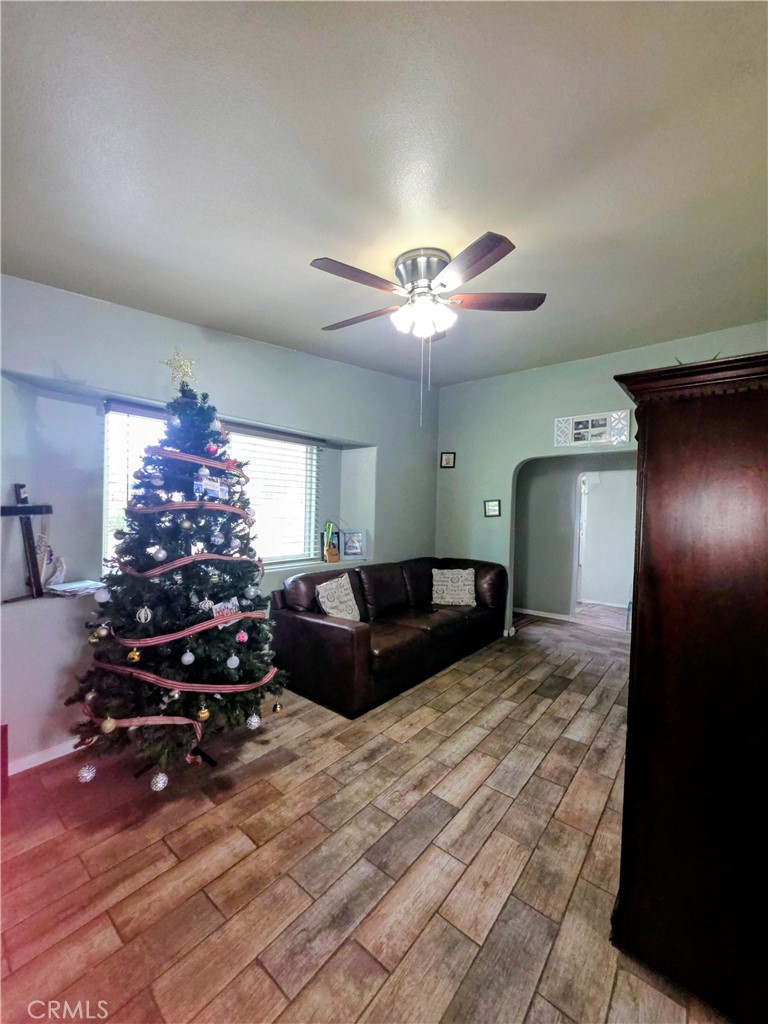 MLS #IV25265217 image #5