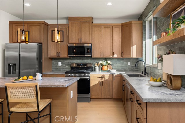 Detail Gallery Image 11 of 45 For 1610 Young, Paradise,  CA 95969 - 2 Beds | 2 Baths