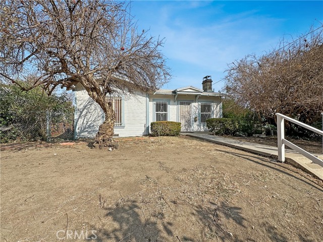 Detail Gallery Image 1 of 1 For 4006 Somers Ave, Los Angeles,  CA 90065 - 2 Beds | 1 Baths