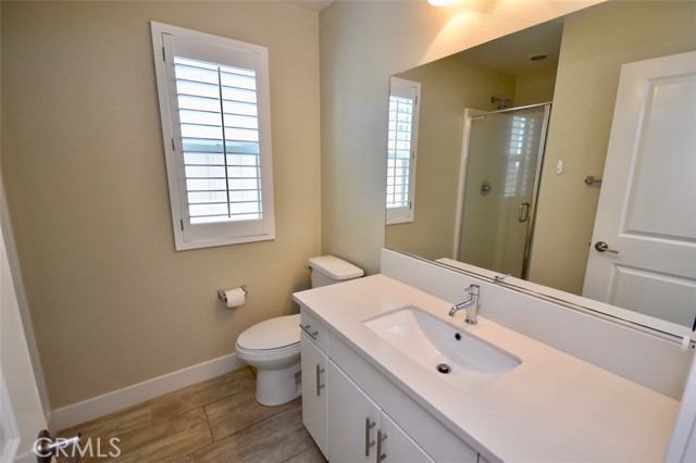 1817 Ocean Court, Costa Mesa CA: https://media.crmls.org/medias/e372dbc5-57b3-4d57-9787-5da1de10080d.jpg