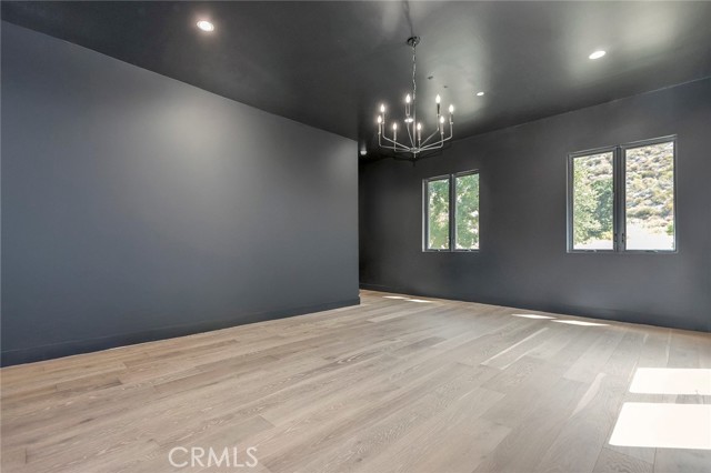 26474 Ranch Creek Road, Canyon Country CA: https://media.crmls.org/medias/e3736e5f-0b3f-469d-9d84-a8c822e11408.jpg