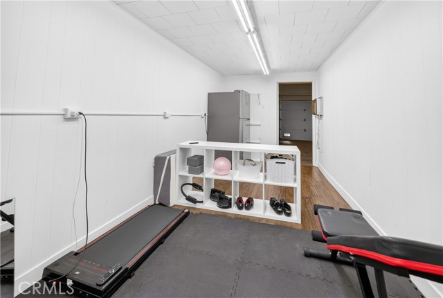 Detail Gallery Image 39 of 46 For 5240 Yarmouth #4,  Encino,  CA 91316 - 3 Beds | 3 Baths