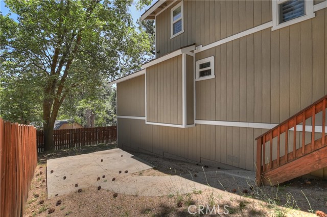 31816 Silver Spruce Drive, Running Springs CA: https://media.crmls.org/medias/e3742bc9-8cd2-44a3-a600-b79afcd17fa3.jpg