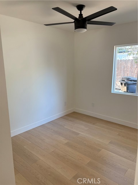 Detail Gallery Image 5 of 10 For 1003 1003-2 E Colton, Redlands,  CA 92374 - 3 Beds | 1 Baths