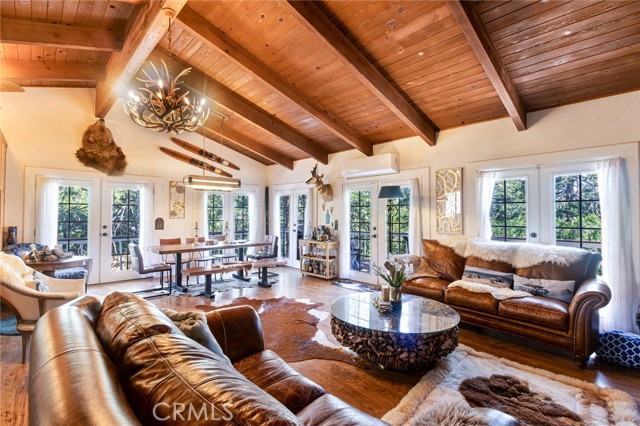 Detail Gallery Image 3 of 27 For 28975 Alder Ter, Cedar Glen,  CA 92321 - 4 Beds | 2 Baths