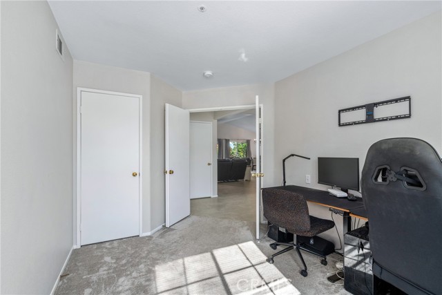 Detail Gallery Image 12 of 24 For 7905 Valencia Ct, Highland,  CA 92346 - 3 Beds | 2 Baths
