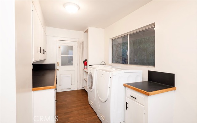 Detail Gallery Image 12 of 32 For 4227 Miramonte Pl, Riverside,  CA 92501 - 3 Beds | 2/1 Baths