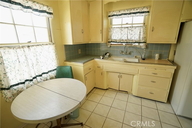 369 E Andrix Street, Monterey Park CA: https://media.crmls.org/medias/e37575ec-e672-4a0c-9fcb-218312035e2f.jpg