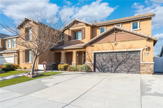 Detail Gallery Image 2 of 56 For 11111 Day, Jurupa Valley,  CA 91752 - 7 Beds | 5 Baths