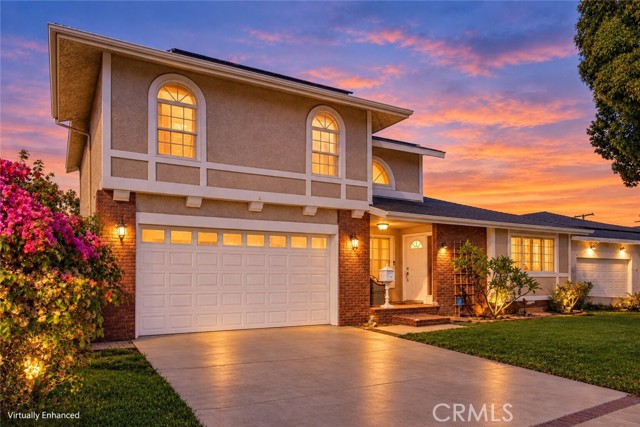 Front Image Thumbnail for CRCV26212075