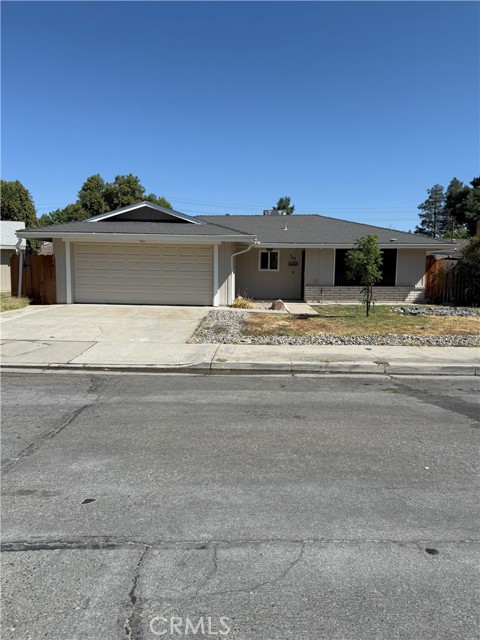Detail Gallery Image 1 of 15 For 749 Junipero Ct, Merced,  CA 95348 - 3 Beds | 2 Baths