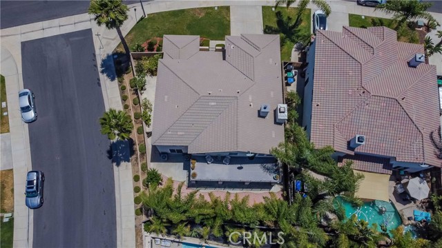 8656 Calle Canon Road, Corona CA: https://media.crmls.org/medias/e378633c-5b12-4a8b-aeb9-316381c80654.jpg