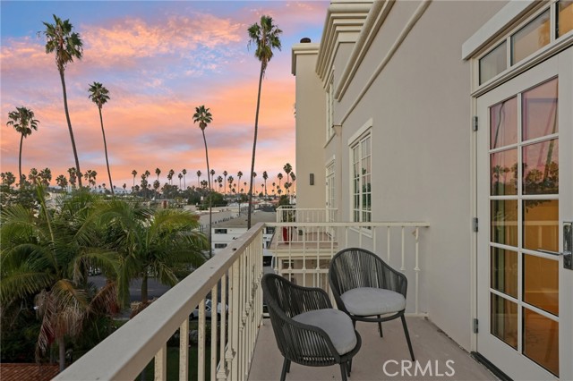 Detail Gallery Image 22 of 67 For 1040 4th #407,  Santa Monica,  CA 90403 - 3 Beds | 3/1 Baths