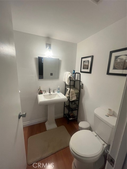 Detail Gallery Image 9 of 20 For 191 Calle Mayor, Redondo Beach,  CA 90277 - 3 Beds | 3 Baths