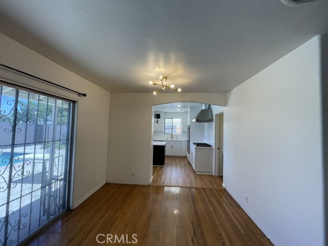 Detail Gallery Image 7 of 31 For 16506 Halsted St, Northridge,  CA 91343 - 4 Beds | 2 Baths