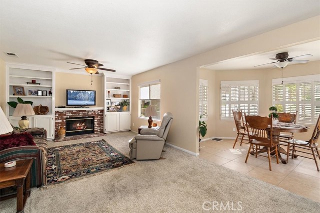 718 Cherry St, Corona CA: https://media.crmls.org/medias/e379b47f-6eaa-4e77-b902-358d10e587d8.jpg