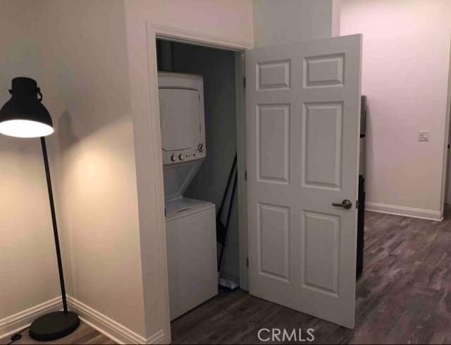 Detail Gallery Image 8 of 9 For 173 E 2 St, Pomona,  CA 91766 - 1 Beds | 1 Baths