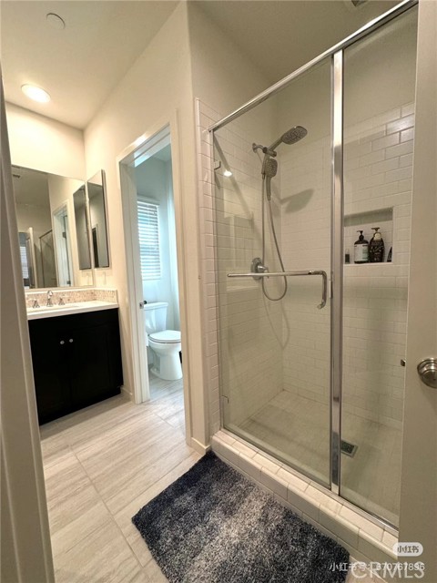 129 Excursion, Irvine CA: https://media.crmls.org/medias/e37afbc6-a8cf-4cf8-89b4-272259267e46.jpg