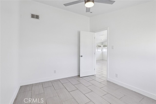 Detail Gallery Image 18 of 34 For 1048 N Loara St, Anaheim,  CA 92801 - 4 Beds | 2 Baths