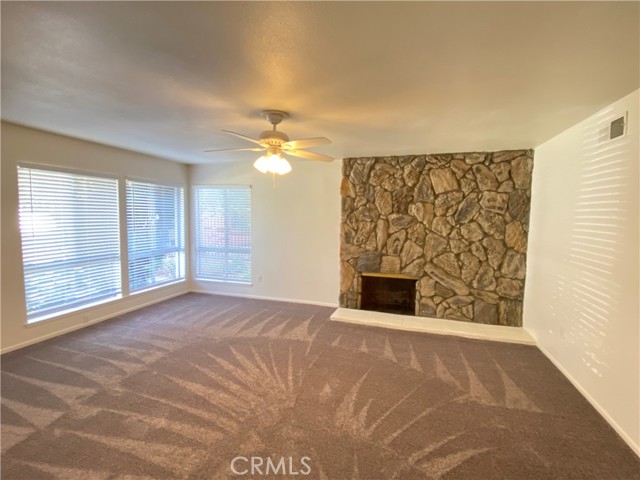 Detail Gallery Image 3 of 23 For 330 W Campus View Dr, Riverside,  CA 92507 - 3 Beds | 2 Baths