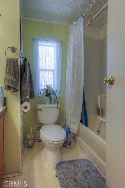 Detail Gallery Image 8 of 16 For 138 E Balboa Ln #138,  Tustin,  CA 92780 - 2 Beds | 2 Baths