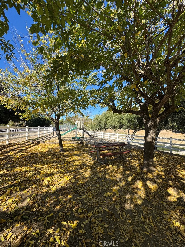 MLS #OC25262578 image #50