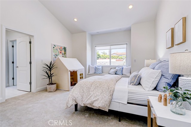 Detail Gallery Image 46 of 70 For 819 11th St, Manhattan Beach,  CA 90266 - 6 Beds | 5/2 Baths