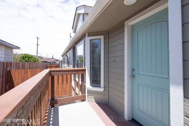 Detail Gallery Image 5 of 10 For 331 S N St, Lompoc,  CA 93436 - 3 Beds | 2 Baths