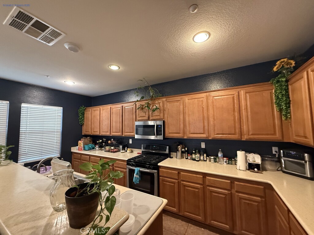 MLS #FR25172379 image #5