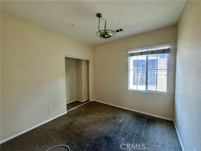 Detail Gallery Image 11 of 19 For 15431 Park Point #108,  Lake Elsinore,  CA 92532 - 3 Beds | 2/1 Baths