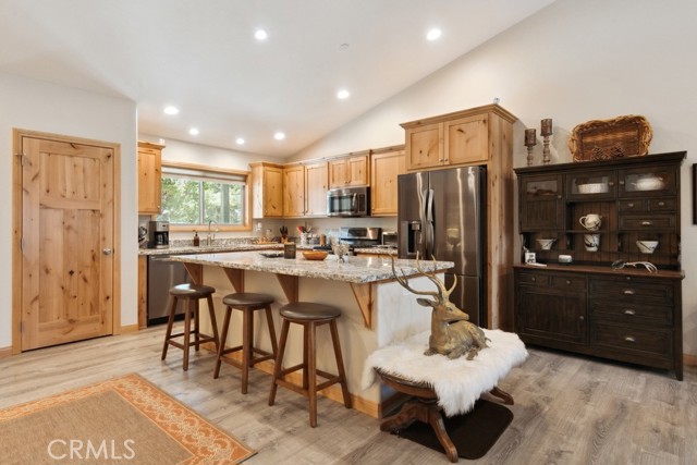 836 D Lane, Big Bear City CA: https://media.crmls.org/medias/e37e317c-0b96-45cd-a7f4-bff9ea85fa5d.jpg