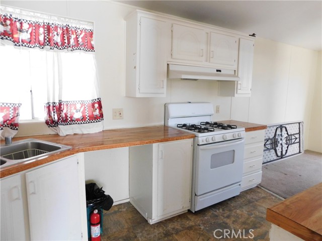 Detail Gallery Image 18 of 56 For 2200 W Wilson #82,  Banning,  CA 92220 - 3 Beds | 2 Baths