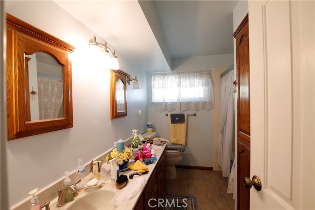 Image 8 of 9 For 5715 Ives Place