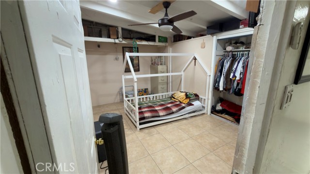 17515 Salais Street photo 12