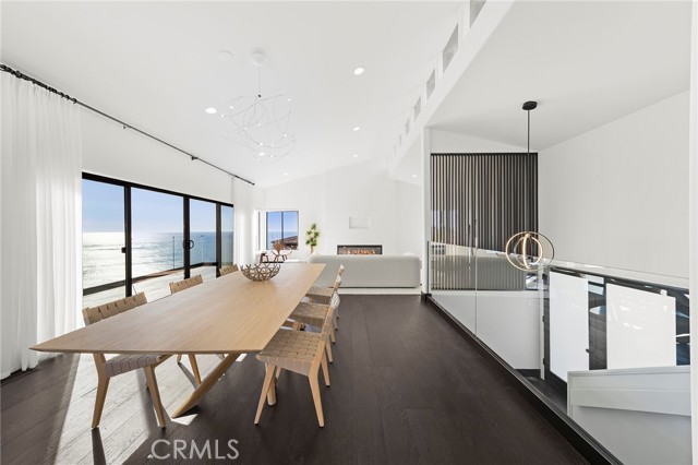 Detail Gallery Image 15 of 53 For 685 Nyes Pl, Laguna Beach,  CA 92651 - 3 Beds | 2/1 Baths