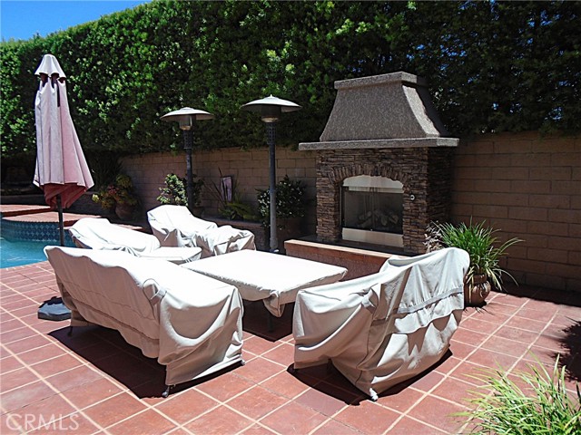 1535 Via Arroyo, La Verne CA: https://media.crmls.org/medias/e380027a-8718-4123-b348-699da2bcb030.jpg