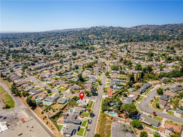 981 Russell Street, La Habra CA: https://media.crmls.org/medias/e380953c-1bab-4f5f-8c35-e2bef363ccec.jpg