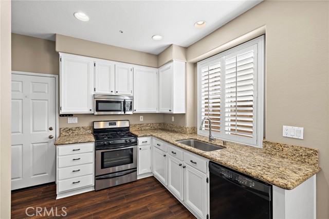 651 Ziegler, Placentia CA: https://media.crmls.org/medias/e38110eb-73a2-40c7-9be6-623cf5d238b2.jpg