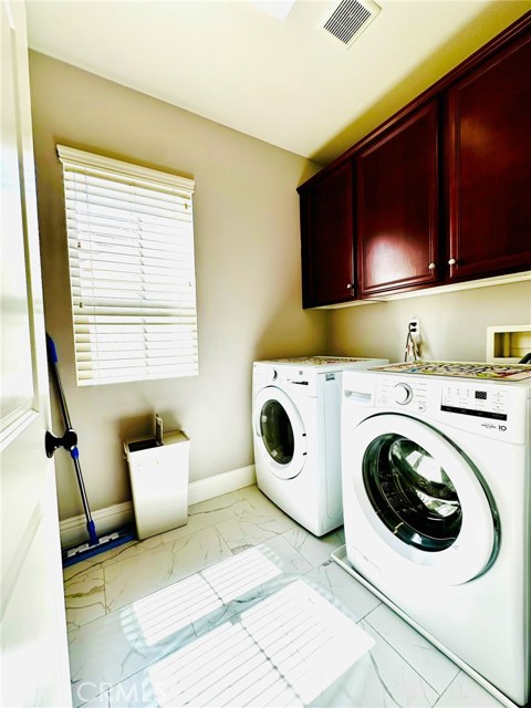 Detail Gallery Image 30 of 63 For 31891 Domenoe Way, Temecula,  CA 92592 - 3 Beds | 2/1 Baths