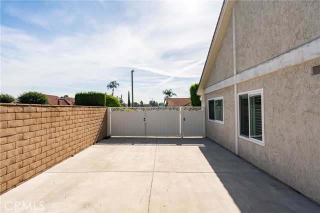 Detail Gallery Image 21 of 25 For 12464 Kumquat Pl, Chino,  CA 91710 - 4 Beds | 2 Baths