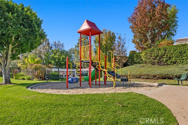 Detail Gallery Image 24 of 25 For 22985 via Cereza 2b,  Mission Viejo,  CA 92691 - 2 Beds | 1/1 Baths