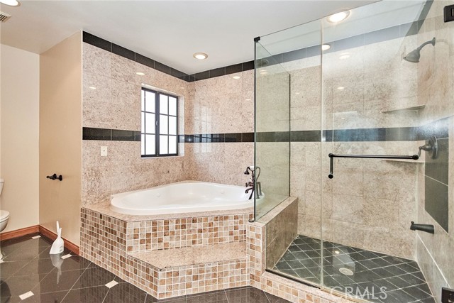 Detail Gallery Image 31 of 52 For 12646 Misty Pl, Cerritos,  CA 90703 - 5 Beds | 4 Baths