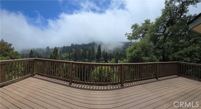 Detail Gallery Image 15 of 18 For 22337 Briarwood, Crestline,  CA 92325 - 4 Beds | 2/1 Baths