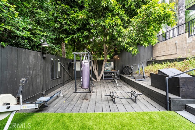 4706 Katherine Avenue, Sherman Oaks CA: https://media.crmls.org/medias/e384d41e-d464-449f-b9b7-0ed2c2d08d9c.jpg