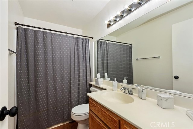 Detail Gallery Image 13 of 21 For 3438 N Plum Tree Ave, Rialto,  CA 92377 - 3 Beds | 2/1 Baths