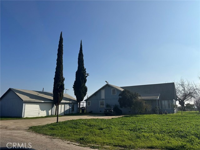 Detail Gallery Image 5 of 54 For 6540 Enos, Bakersfield,  CA 93314 - 5 Beds | 2 Baths