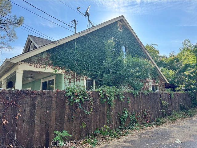 120 W 21st Street, Chico CA: https://media.crmls.org/medias/e3874101-d86c-4fbf-9169-febe143454f2.jpg