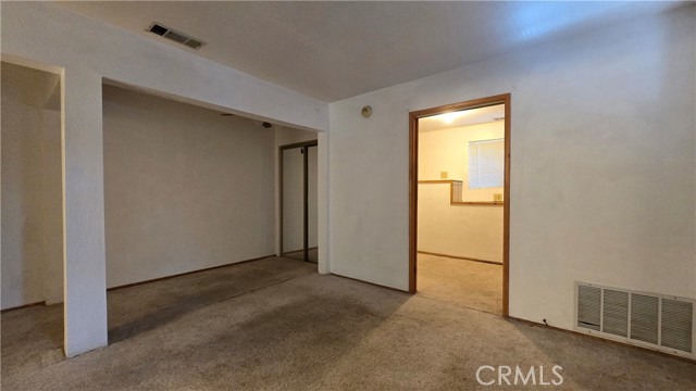 Detail Gallery Image 15 of 19 For 23840 Zuger, Crestline,  CA 92325 - 3 Beds | 2/1 Baths