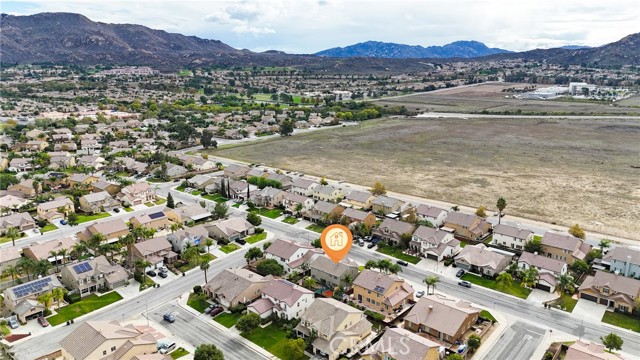 Detail Gallery Image 11 of 59 For 27204 Big Horn, Moreno Valley,  CA 92555 - 4 Beds | 4 Baths